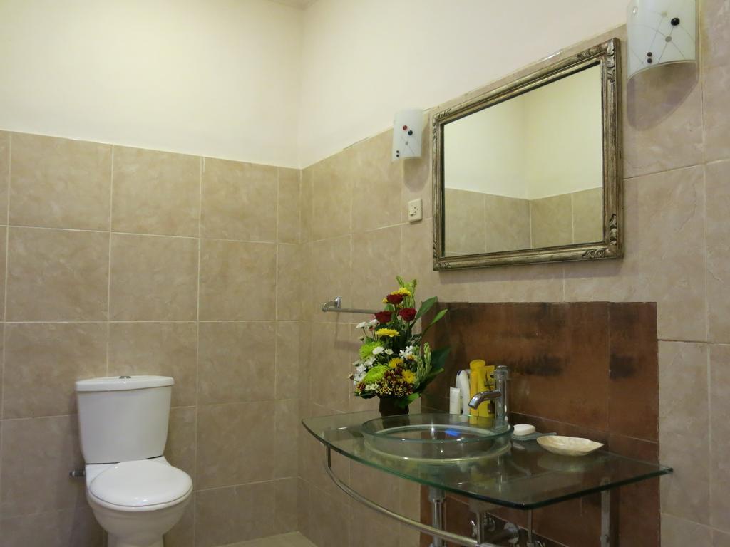 Villa Te Kawau Seminyak Habitación foto
