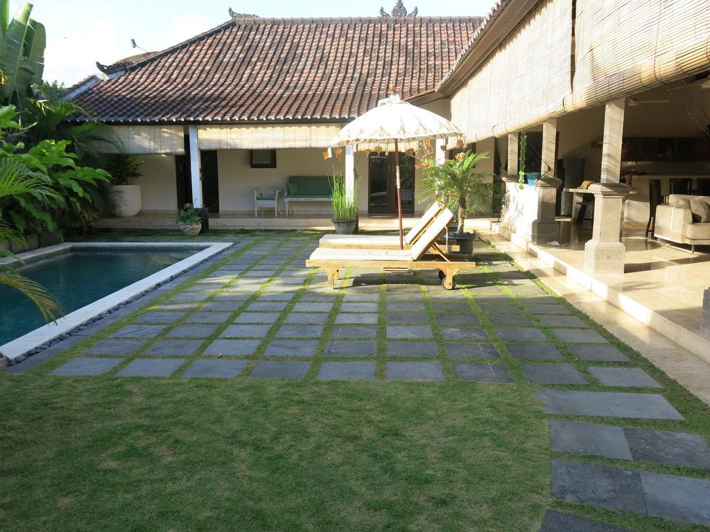Villa Te Kawau Seminyak Habitación foto