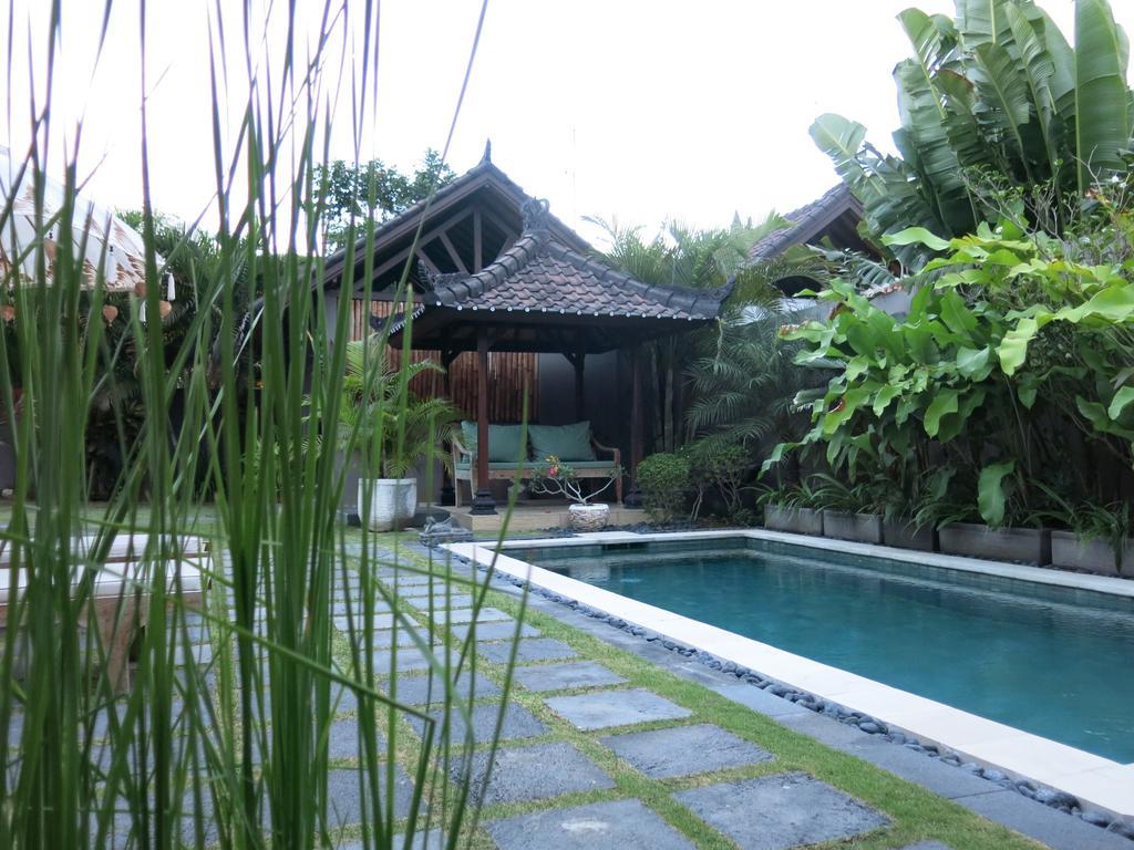 Villa Te Kawau Seminyak Habitación foto